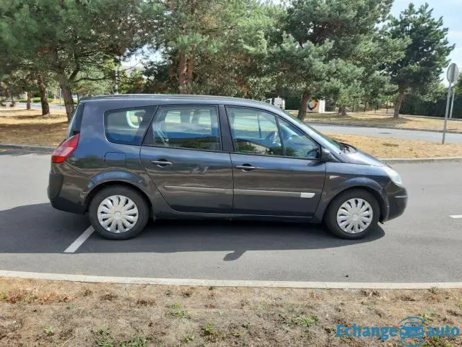 Renault Mégane Grand Scénic II 1,9 DCI