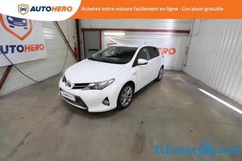 Toyota Auris 1.8 Hybrid Lounge 136 H