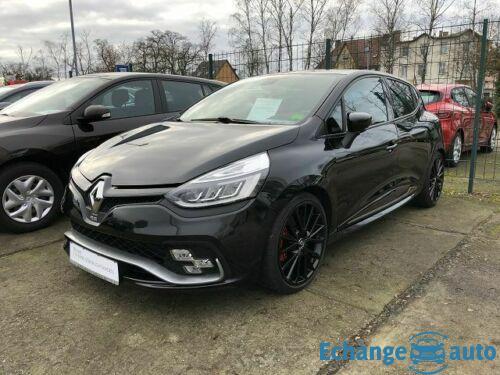 Renault Clio IV 1.6 Turbo TCe 220 RS Trophy