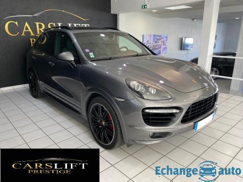Porsche Cayenne 958 4.8L 550 CV Turbo S pack GTS