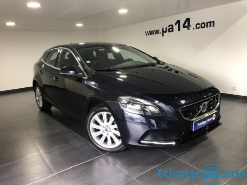 Volvo V40 2.0 D2 120 SUMMUM CUIR/CAM/TOIT/GPS