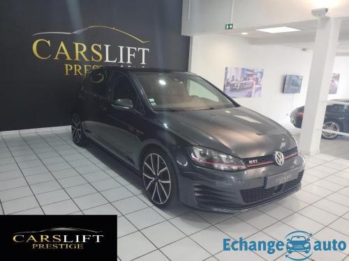 Volkswagen Golf 2.0 TFSI Blue Motion 16V DSG6 S&S 220 cv