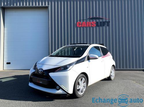 Toyota Aygo 1.0 VVT-I X-WAVE 69 CH