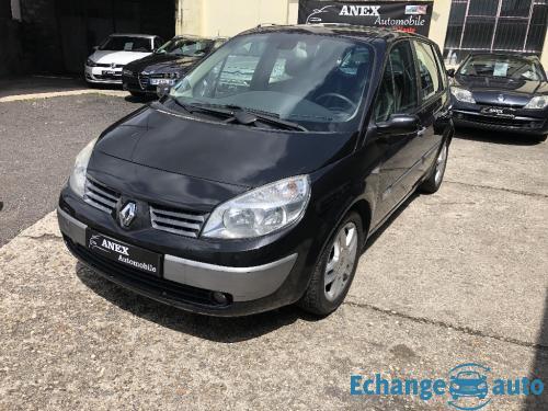 RENAULT SCENIC 1.9 dCi 130 FAP Privilège