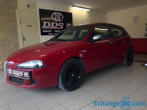 Alfa Romeo 147 PHASE 2 1.6 TS 121cv 5P BVM