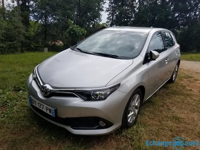 Toyota auris 112 d-4d dynamic business