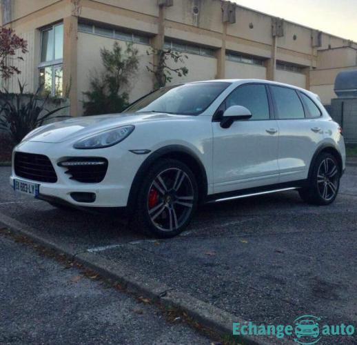 Porsche Cayenne turbo 500cv
