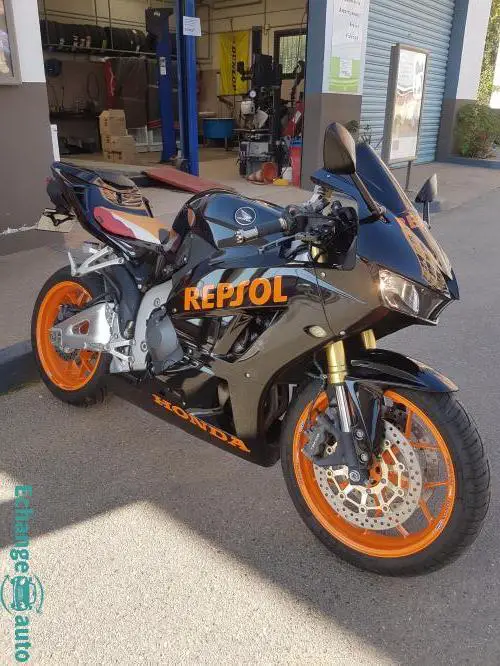 Honda cbr 600 rr