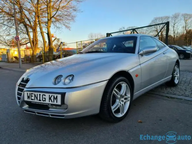 Alfa Romeo GTV Sport coupe