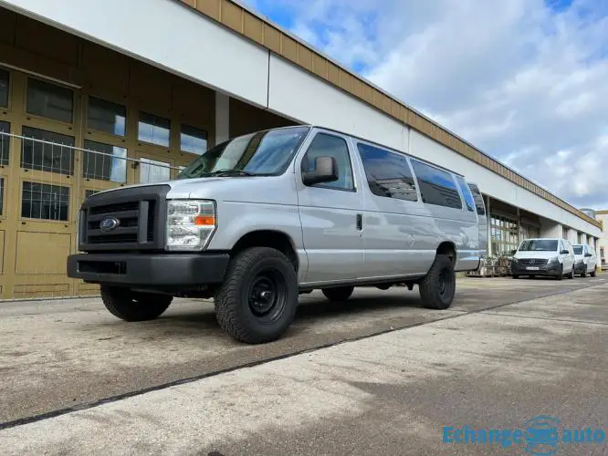 Ford  E 350 EXT 5.4 V8 TRITON 4X2 RSC SUPER