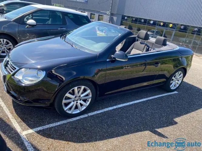 VOLKSWAGEN EOS