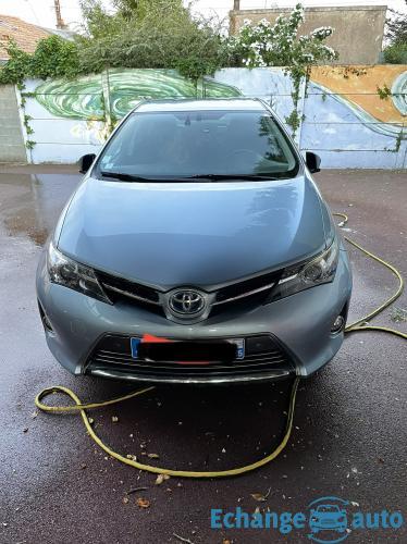 Toyota auris hybride