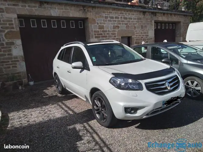 V ou échange Renault koleos en très bon état