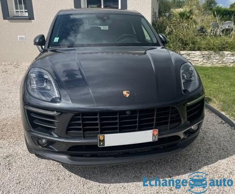 Porsche Macan S