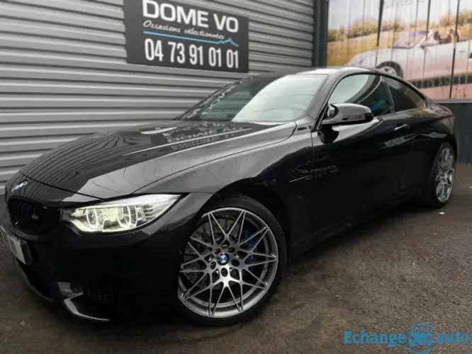 BMW M4 COUPE