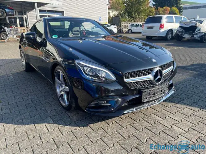 Mercedes-Benz SLC 250 Roadster  AMG Line