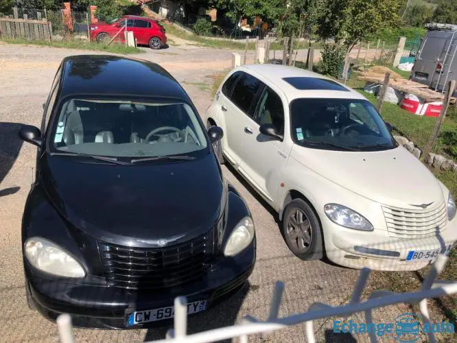 2 Chrysler PT Cruiser