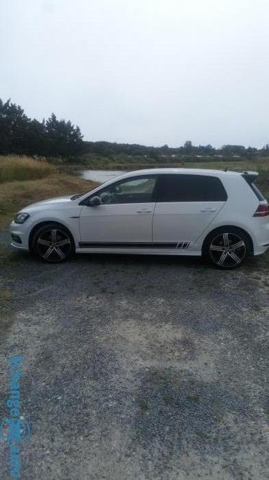 Volkswagen Golf 7 R