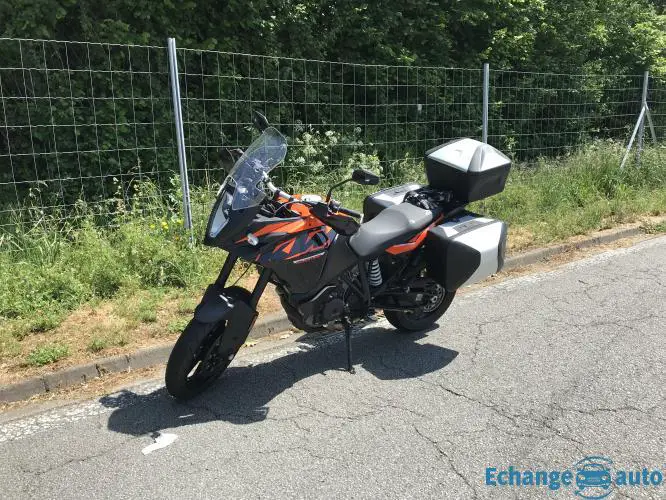 KTM 1090 ADVENTURE