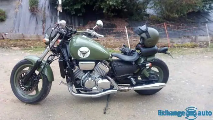 Moto HONDA VF 750 échange caravane