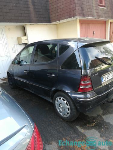 Urgent vends Mercedes classa A