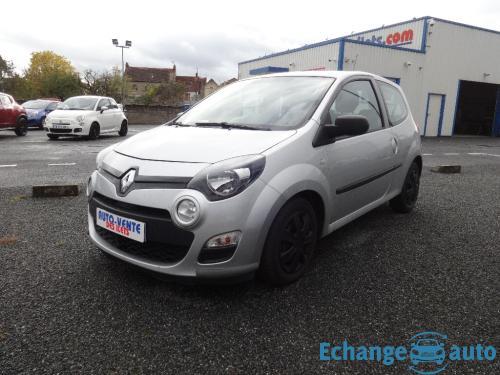 RENAULT TWINGO II 1.2i 75ch