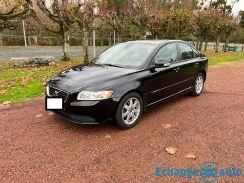VOLVO S40 1.6D - 110 Momentum