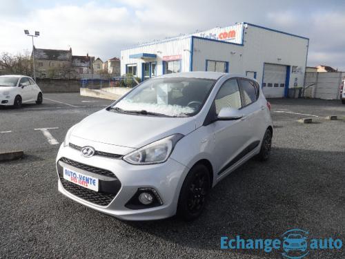 HYUNDAI I10 1.0i 66ch UEFA EURO 2016