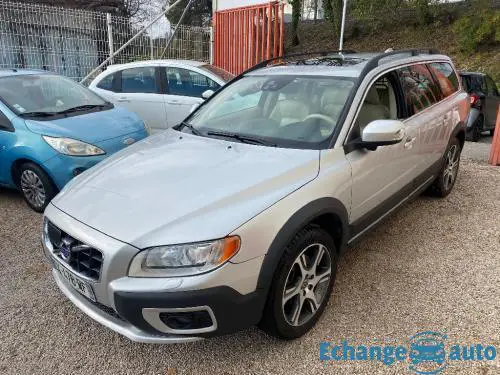 VOLVO XC70 D5 AWD 215 Xénium Geartronic A
