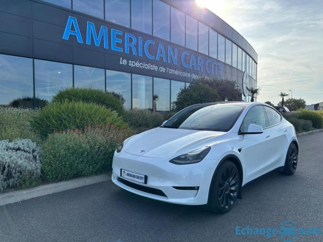TESLA MODEL Y