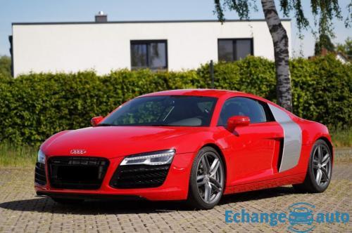 AUDI R8 R8 V8 4.2 FSI 430 Quattro