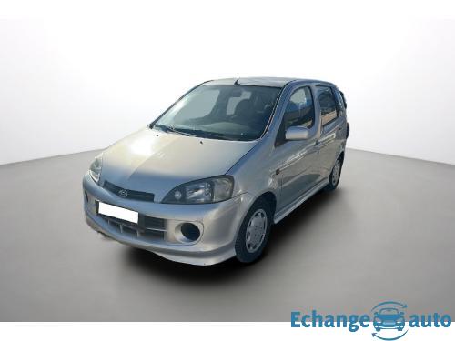 DAIHATSU YRV 1.3i BLUE LINE BVA