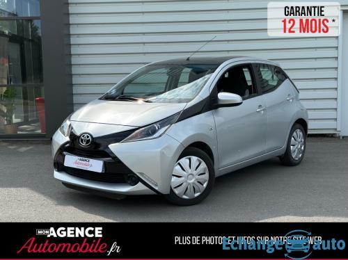 Toyota Aygo 1.0 69ch X-Play *5portes*Camera ReculGARANTIE 12 MOIS