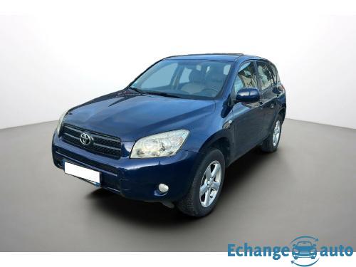 TOYOTA RAV4 II RAV4 2.0 VVT-i 152 EXECUTIVE BVA