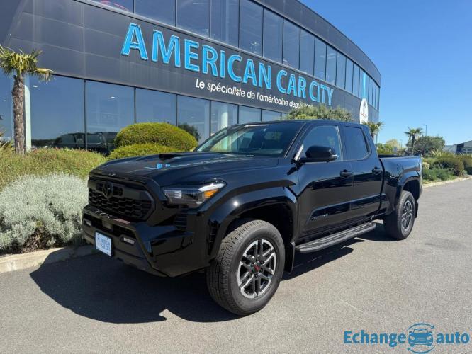 TOYOTA TACOMA