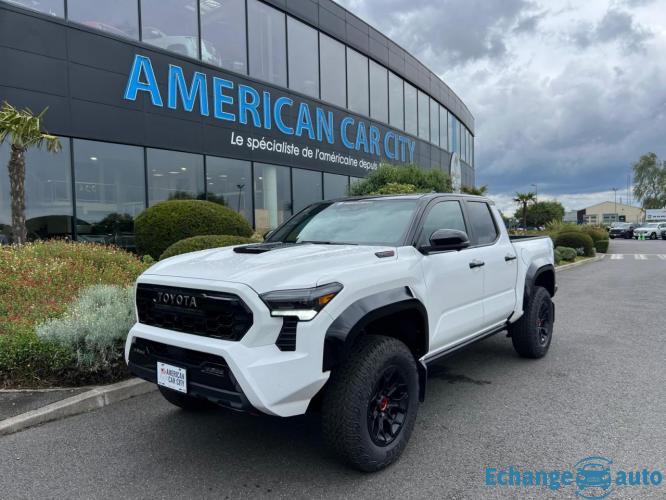 TOYOTA TACOMA
