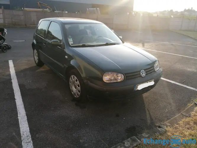 Volkswagen Golf 4