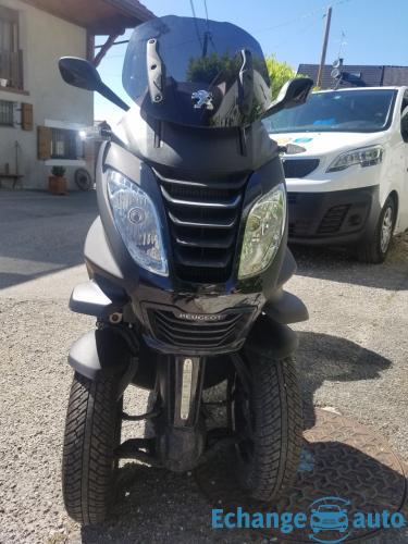 Peugeot Metropolis black edition