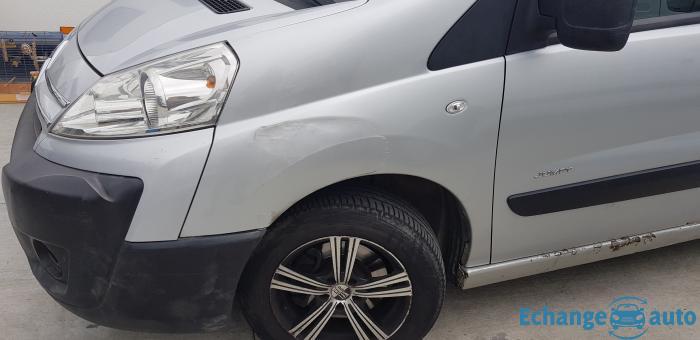 Jumpy cabine approfondie