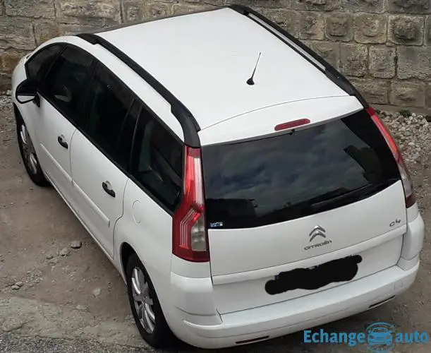 grand c4 picasso 7 pl contre food truck