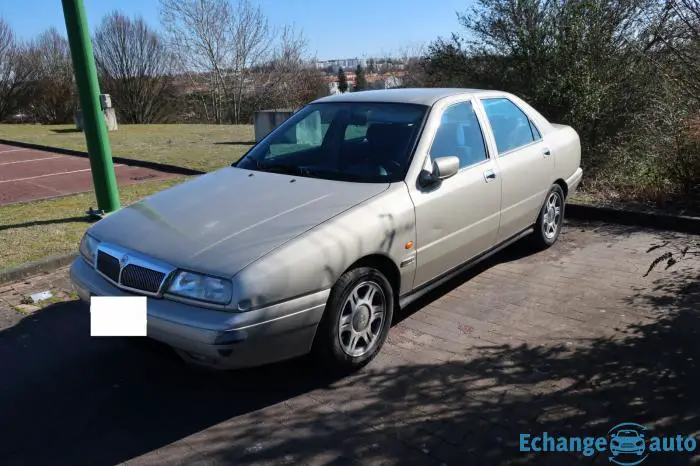Lancia Kappa 1998 essence 2.0 20V 5 cylindres