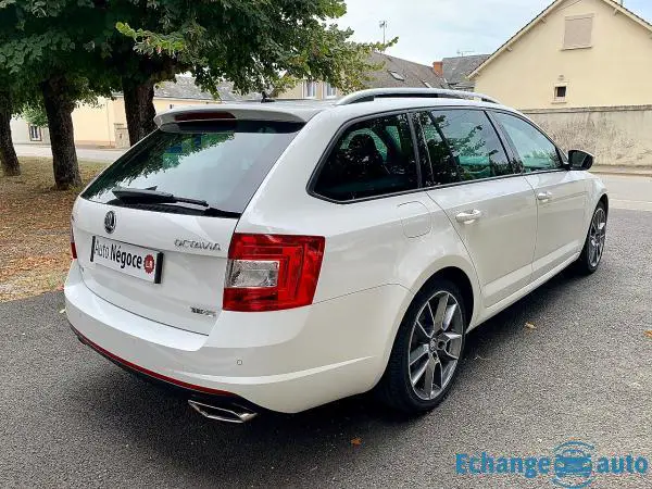 SKODA Octavia COMBI 2.0 TDI 184 RS DSG6 4x4