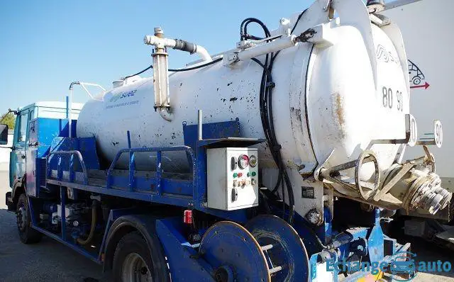 Camion Hydraulique 4x2 RENAULT M 150