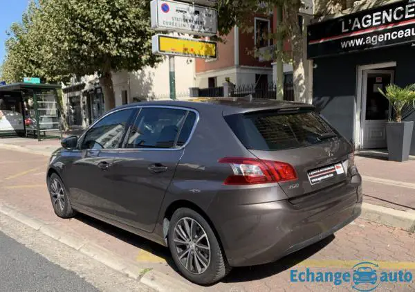 PEUGEOT 308 308 1.2 PureTech 110ch SetS BVM5 Allure