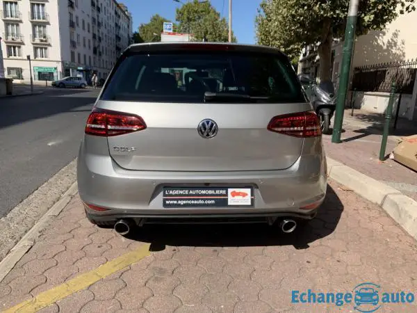 VOLKSWAGEN GOLF 2.0 TDI 150 Confortline DSG6