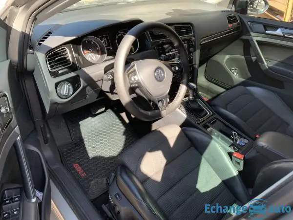 VOLKSWAGEN GOLF 2.0 TDI 150 Confortline DSG6