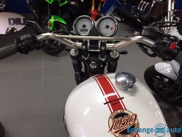 Triumph Thruxton 900