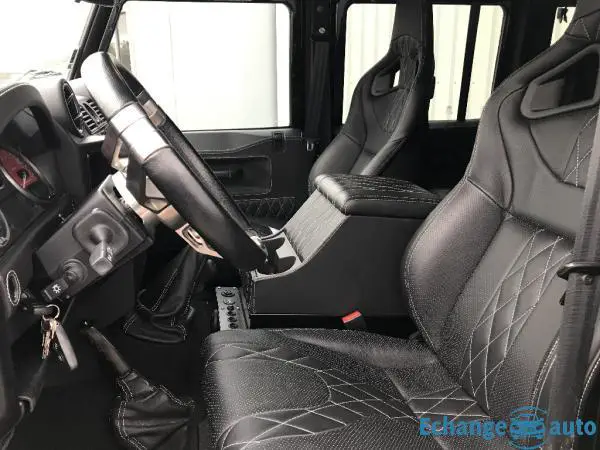 LAND ROVER DEFENDER 110 SW SE Préparation "Project Kahn"