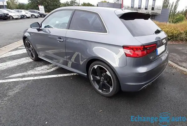 Audi A3 AMBITION LUXE 2.0 TDI FAP S-TRONIC 150CV - GARANTIE 6 MOIS