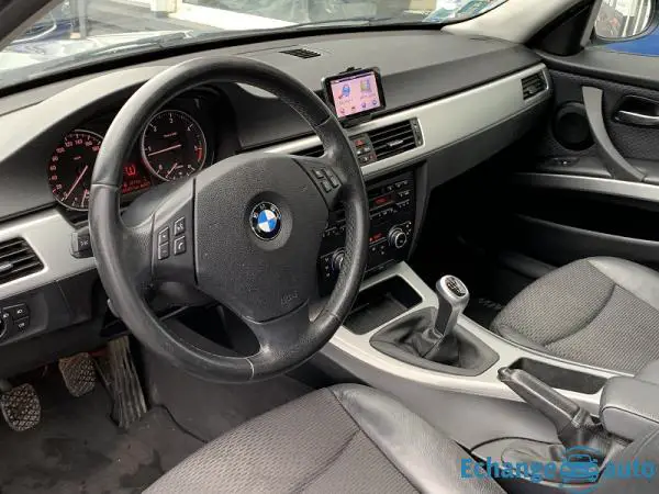 BMW Série 3 (E90) 318D 143CH EDITION CONFORT